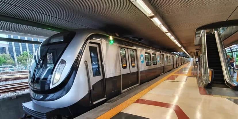 Metrô no Rio de Janeiro conta com mais de 600 mil passageiros todos os dias (Reprodução: Internet) Metrô no Rio de Janeiro conta com mais de 600 mil passageiros todos os dias (Reprodução: Internet)