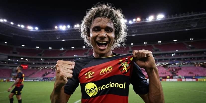 O lateral-direito já é um dos destaques com a camisa do Sport (Reprodução: Paulo Paiva/Sport) O lateral-direito já é um dos destaques com a camisa do Sport (Reprodução: Paulo Paiva/Sport)