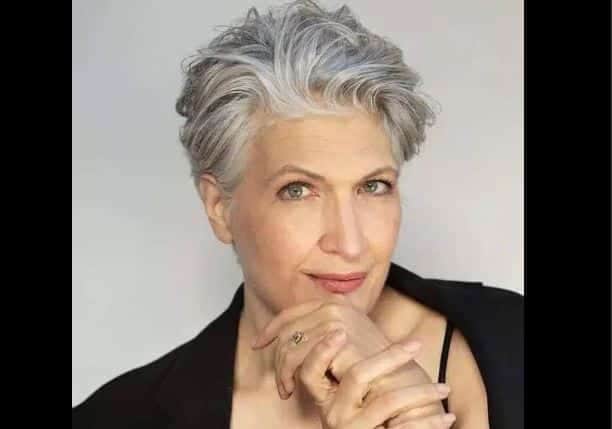 http://tvfoco.uai.com.br/wp-content/uploads/2015/05/Daniela-Mercury.jpg