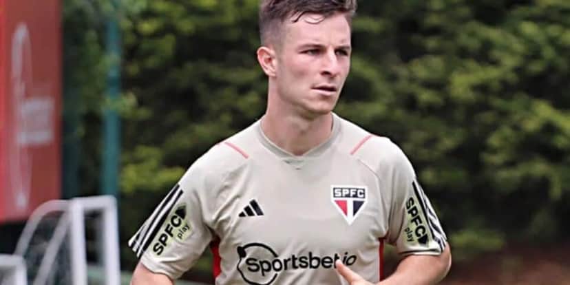 O famoso jogador de futebol do São Paulo, Galoppo (Reprodução: Rubens Chiri/saopaulofc.net) O famoso jogador de futebol do São Paulo, Galoppo (Reprodução: Rubens Chiri/saopaulofc.net)