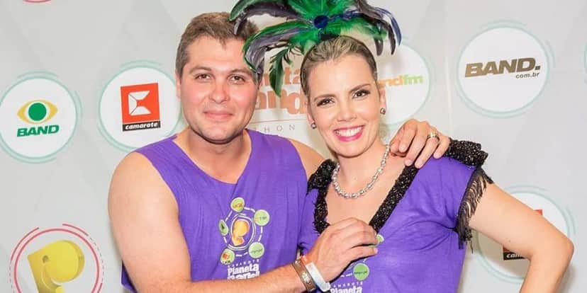 http://tvfoco.uai.com.br/wp-content/uploads/2015/05/Daniela-Mercury.jpg