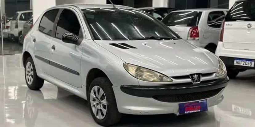 Peugeot 206 1.4 (2010) (Foto: Reprodução - Carrosnaweb) Peugeot 206 1.4 (2010) (Foto: Reprodução - Carrosnaweb)