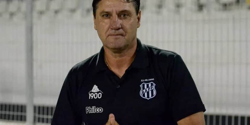 Técnico João Brigatti (Foto: Reprodução - Globo Esporte) Técnico João Brigatti (Foto: Reprodução - Globo Esporte)