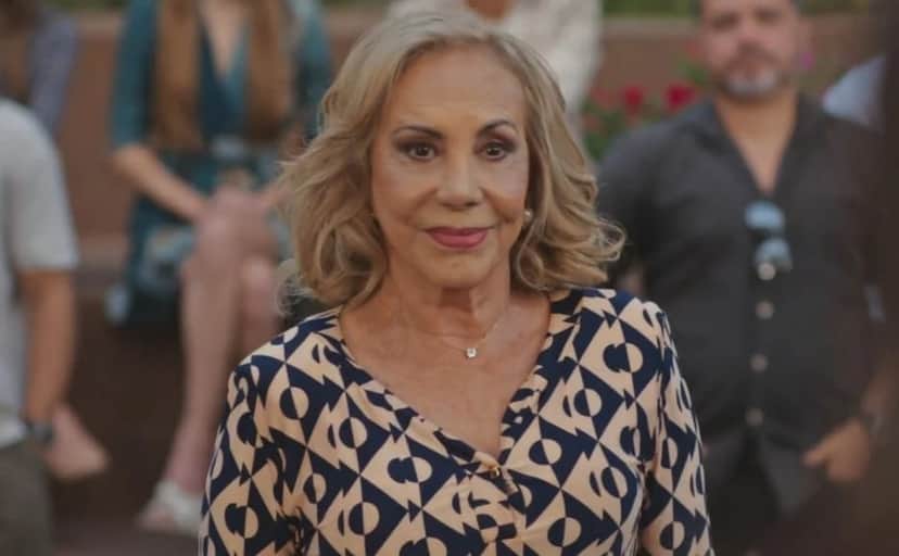 Catarina (Arlete Salles) em Família É Tudo; empresária, na verdade, é Frida (Arlete Salles) (Foto: Reprodução / Globo) Catarina (Arlete Salles) em Família É Tudo; empresária, na verdade, é Frida (Arlete Salles) (Foto: Reprodução / Globo)
