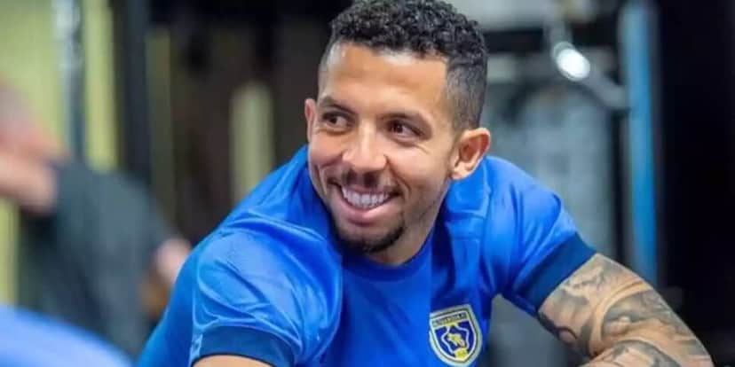 Flávio pode voltar ao futebol brasileiro (Foto: Divulgação) Flávio pode voltar ao futebol brasileiro (Foto: Divulgação)