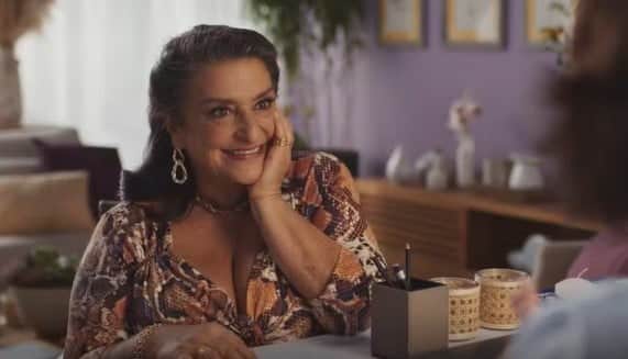 Leda em cena da novela Família é Tudo (Foto: Reprodução / Globo) Leda em cena da novela Família é Tudo (Foto: Reprodução / Globo)