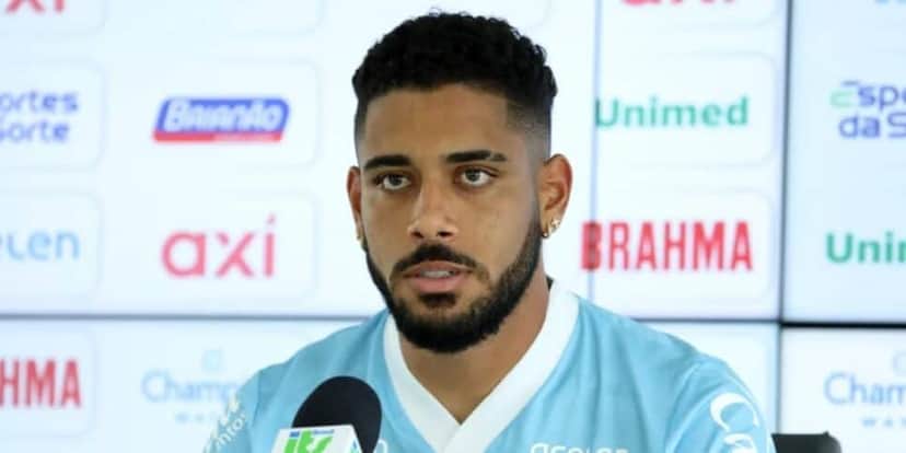 Matheus Bahia, craque de futebol, defende hoje as cores do Ceará (Reprodução: Felipe Oliveira/ EC Bahia) Matheus Bahia, craque de futebol, defende hoje as cores do Ceará (Reprodução: Felipe Oliveira/ EC Bahia)