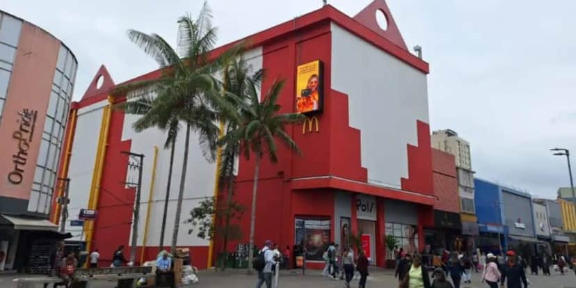 Shopping Poli, localizado em Guarulhos, SP (Foto: Reprodução/ Internet) Shopping Poli, localizado em Guarulhos, SP (Foto: Reprodução/ Internet)