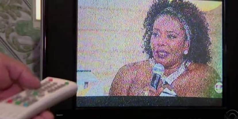 http://tvfoco.uai.com.br/wp-content/uploads/2015/05/Daniela-Mercury.jpg