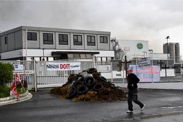 Nestlé emitiu um comunicado oficial após o fechamento definitivo da fábrica (Foto Reprodução/G1/: FRANÇOIS LO PRESTI / AFP) Nestlé emitiu um comunicado oficial após o fechamento definitivo da fábrica (Foto Reprodução/G1/: FRANÇOIS LO PRESTI / AFP)
