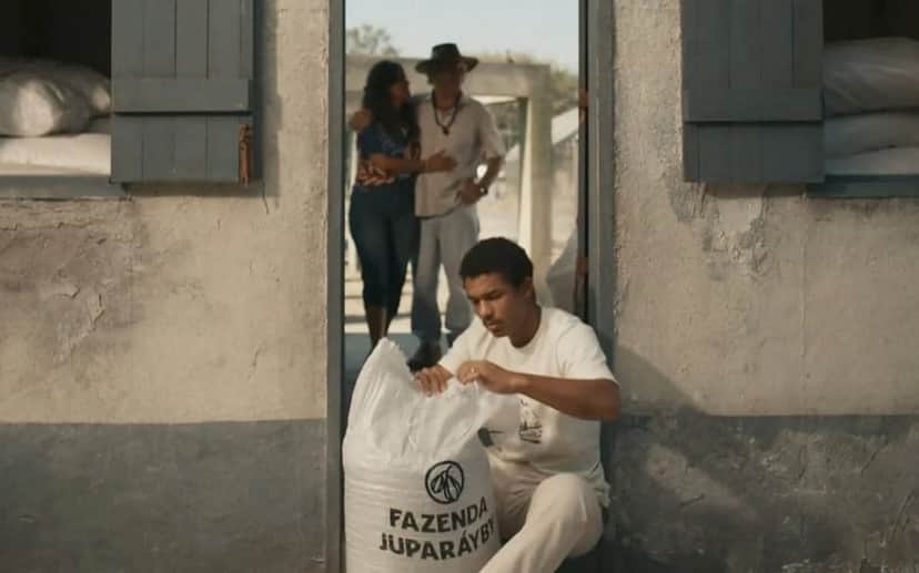 João Pedro (Juan Paiva) deu o nome de Juparáyby para fazenda que herdou na novela Renascer (Foto: Reprodução / Globo) João Pedro (Juan Paiva) deu o nome de Juparáyby para fazenda que herdou na novela Renascer (Foto: Reprodução / Globo)