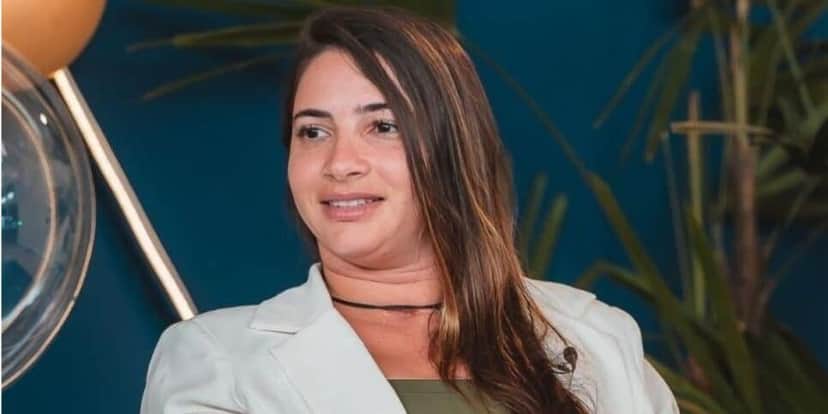 Laís Souza Laís Souza