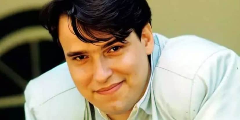 Galã Luiz Maçãs se formou em jornalismo, mas virou ator da Globo e da Rede Manchete (Foto: Divulgação) Galã Luiz Maçãs se formou em jornalismo, mas virou ator da Globo e da Rede Manchete (Foto: Divulgação)