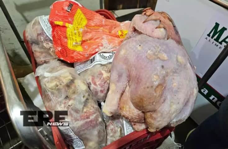 Carne podre foi encontrada em mercado e a Anvisa fez proibição (Foto: Ascom MPRS / Porto Alegre 24 horas) Carne podre foi encontrada em mercado e a Anvisa fez proibição (Foto: Ascom MPRS / Porto Alegre 24 horas)