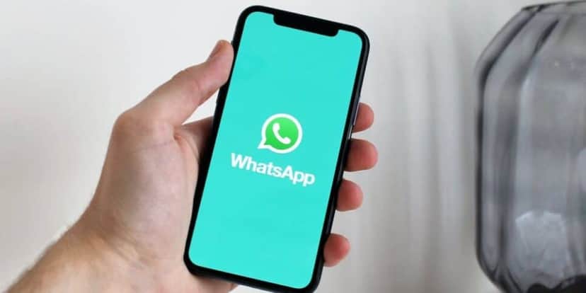 WhatsApp WhatsApp