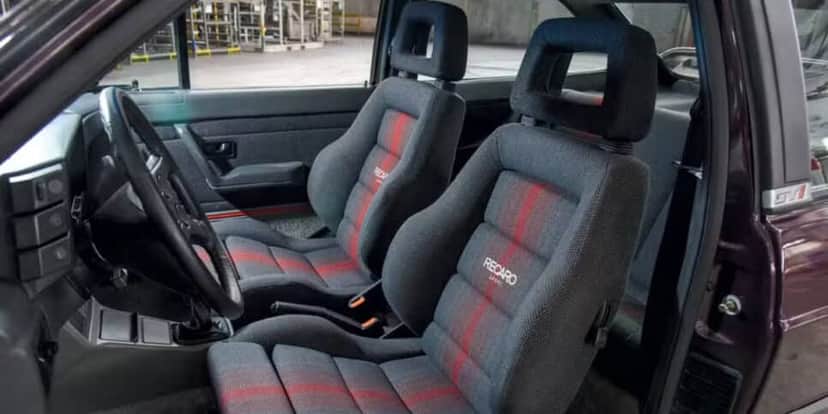 Volkswagen Gol GTI já vinha de fábrica com bancos Recaro nos anos 1990; empresa pediu falência — Foto: Murilo Góes/Autoesporte Volkswagen Gol GTI já vinha de fábrica com bancos Recaro nos anos 1990; empresa pediu falência — Foto: Murilo Góes/Autoesporte