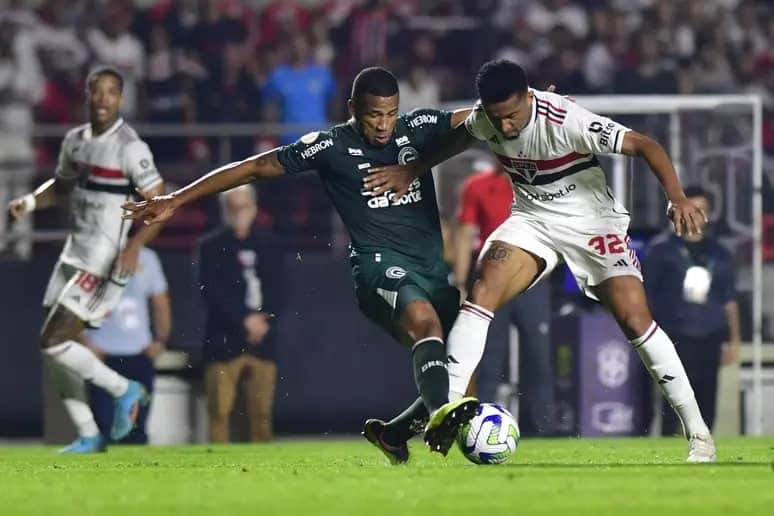 São Paulo elimina o Goiás (Foto: Eduardo Camim/Agência Dia/Estadão Conteúdo) São Paulo elimina o Goiás (Foto: Eduardo Camim/Agência Dia/Estadão Conteúdo)