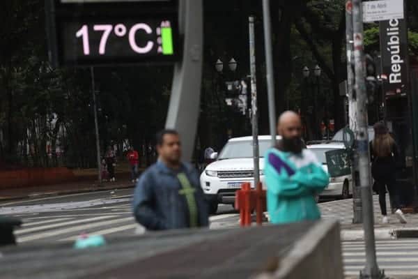 http://tvfoco.uai.com.br/wp-content/uploads/2015/05/Daniela-Mercury.jpg http://tvfoco.uai.com.br/wp-content/uploads/2015/05/Daniela-Mercury.jpg