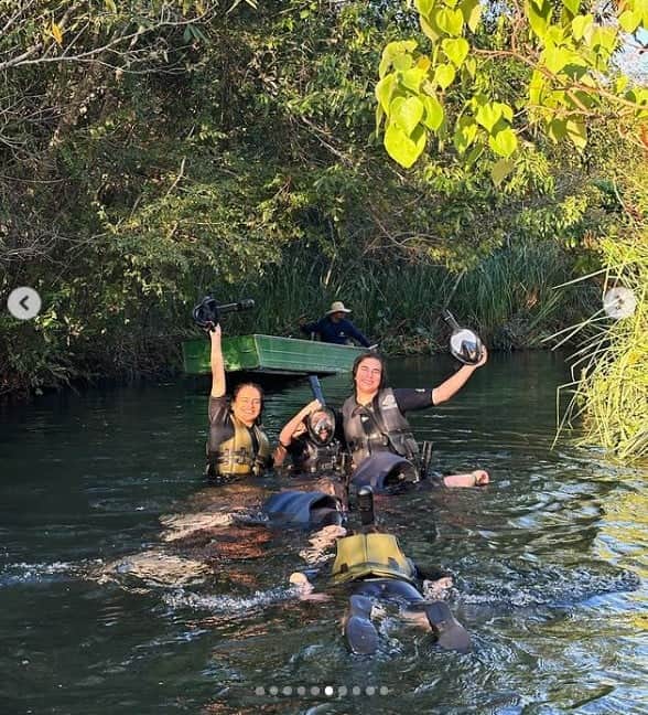A famosa atriz curtindo férias com os seus herdeiros (Foto: Reprodução/Instagram) A famosa atriz curtindo férias com os seus herdeiros (Foto: Reprodução/Instagram)