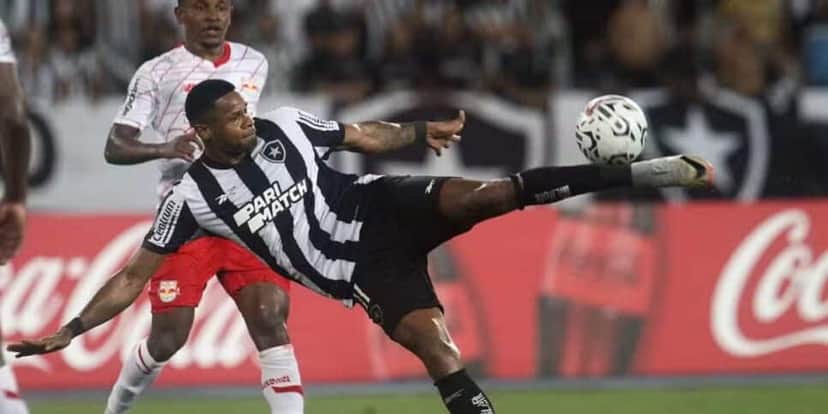 Junior Santos é o artilheiro do Botafogo (Reprodução: Vitor Silva) Junior Santos é o artilheiro do Botafogo (Reprodução: Vitor Silva)