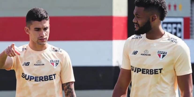 Nestor e Sabino tem punição suspendida pelo STJD - (Foto: Gazeta Esportiva) Nestor e Sabino tem punição suspendida pelo STJD - (Foto: Gazeta Esportiva)