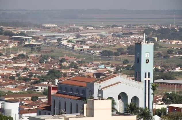 É feriado em Vargem Grande do Sul - SP (Foto: Reprodução / Câmara Municipal) É feriado em Vargem Grande do Sul - SP (Foto: Reprodução / Câmara Municipal)