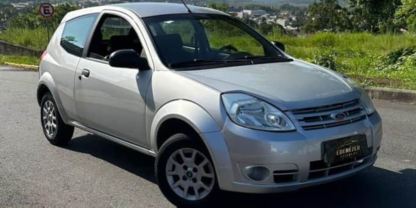 Ford Ka 1.0 8V/1.0 8V ST Flex 3p (Foto: Reprodução/ Internet) Ford Ka 1.0 8V/1.0 8V ST Flex 3p (Foto: Reprodução/ Internet)