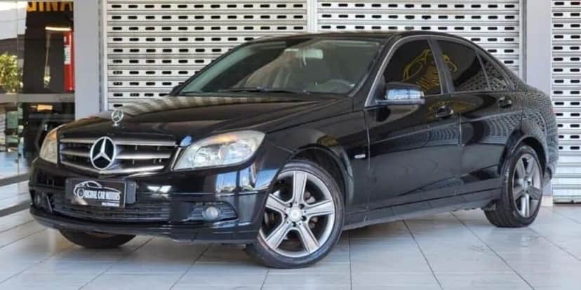 Mercedes-Benz C180 2011 (Reprodução/OLX) Mercedes-Benz C180 2011 (Reprodução/OLX)