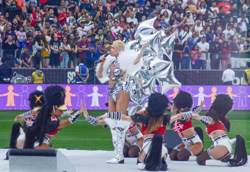 Xuxa em show do Criança Esperança - Foto: AGNews Xuxa em show do Criança Esperança - Foto: AGNews