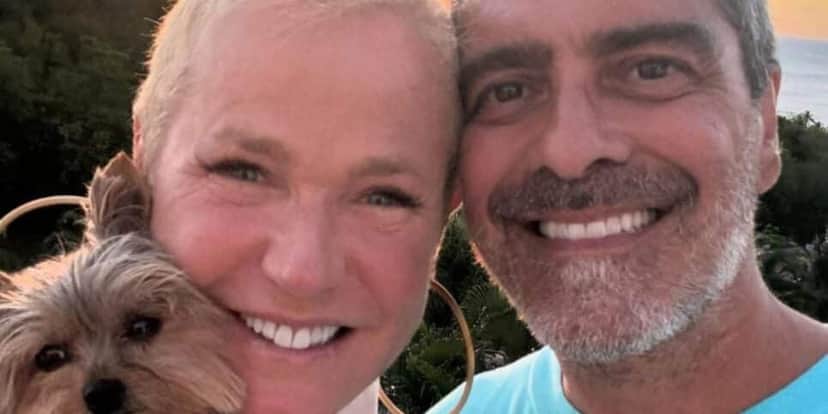Xuxa choca ao expor tamanho íntimo de Junno Andrade e dá declaração corajosa - Foto: Internet Xuxa choca ao expor tamanho íntimo de Junno Andrade e dá declaração corajosa - Foto: Internet