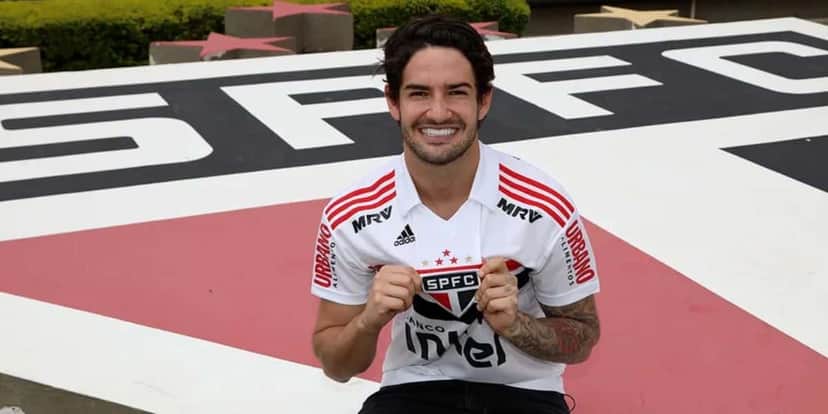 http://tvfoco.uai.com.br/wp-content/uploads/2015/05/Daniela-Mercury.jpg http://tvfoco.uai.com.br/wp-content/uploads/2015/05/Daniela-Mercury.jpg