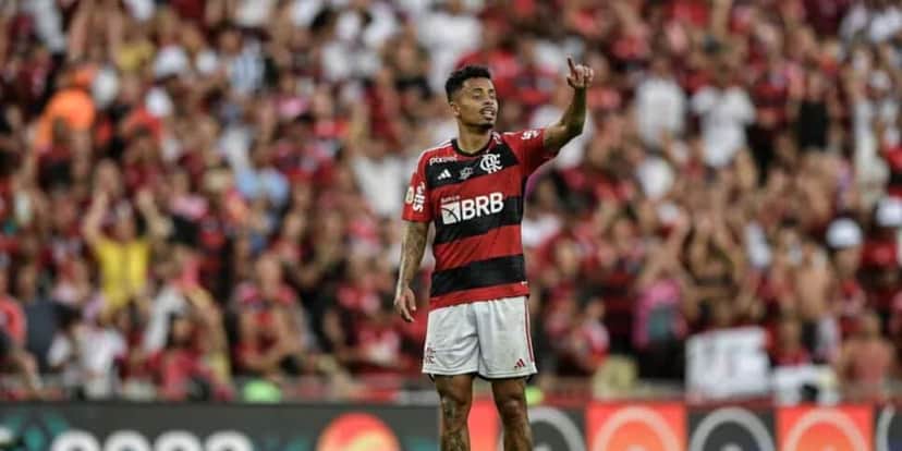 O volante pode deixar o Rubro-Negro ano que vem (Reprodução: Thiago Ribeiro/AGIF) O volante pode deixar o Rubro-Negro ano que vem (Reprodução: Thiago Ribeiro/AGIF)