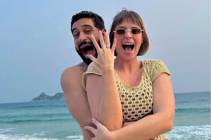 Miguel e Fran estão noivos (Foto: Reprodução) Miguel e Fran estão noivos (Foto: Reprodução)