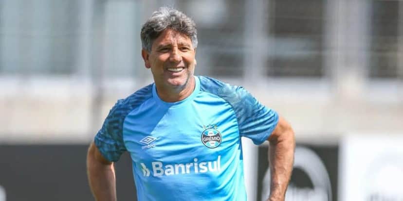 Renato Gaúcho ainda busca livrar de vez o grêmio do rebaixamento (Reprodução: Lucas Uebel) Renato Gaúcho ainda busca livrar de vez o grêmio do rebaixamento (Reprodução: Lucas Uebel)