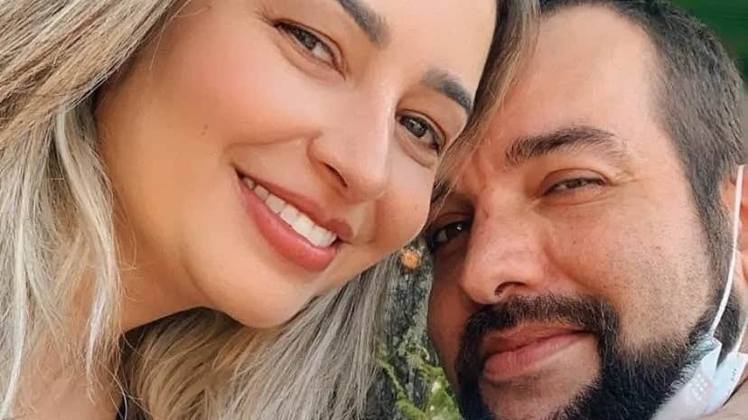 Mecca e sua esposa (Foto: Reprodução) Mecca e sua esposa (Foto: Reprodução)