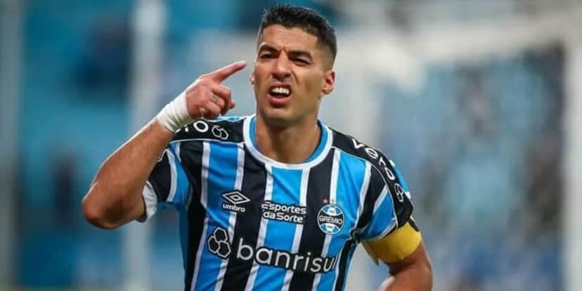 “Vamos Inter”: Suárez bate martelo sobre retorno e esnoba Grêmio (Foto: Lucas Uebel/Grêmio FBPA) “Vamos Inter”: Suárez bate martelo sobre retorno e esnoba Grêmio (Foto: Lucas Uebel/Grêmio FBPA)