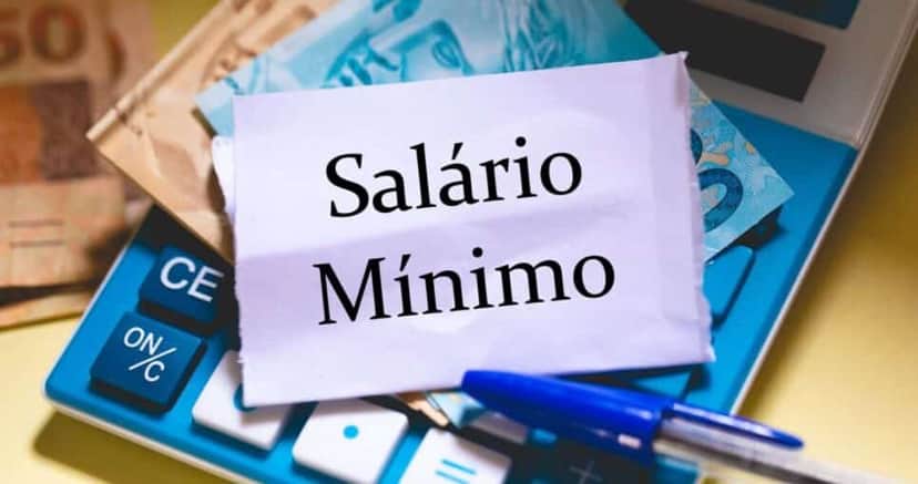 Salário mínimo - Foto: Internet Salário mínimo - Foto: Internet
