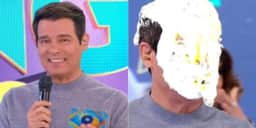Celso Portiolli leva tortada ao vivo e se choca: ‘Está com ódio de mim?’