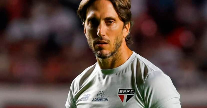 Zubeldía (Foto: Reprodução Twitter @SaoPauloFC - Rubens Chiri / saopaulofc) Zubeldía (Foto: Reprodução Twitter @SaoPauloFC - Rubens Chiri / saopaulofc)