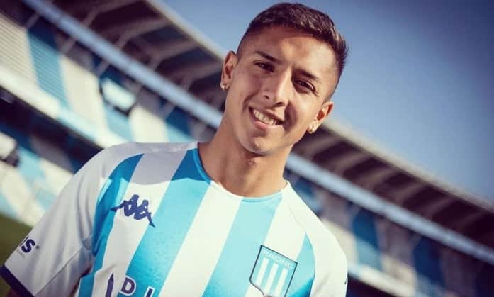 Agustín Almendra é cotado para jogar no Santos (Foto: Reprodução / Instagram) Agustín Almendra é cotado para jogar no Santos (Foto: Reprodução / Instagram)