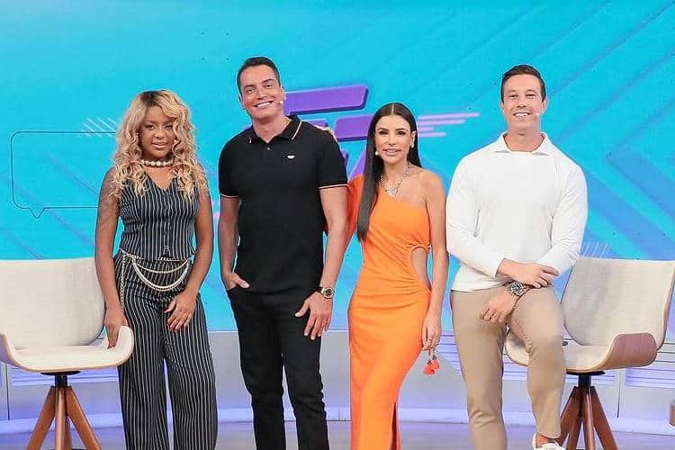 http://tvfoco.uai.com.br/wp-content/uploads/2015/05/Daniela-Mercury.jpg http://tvfoco.uai.com.br/wp-content/uploads/2015/05/Daniela-Mercury.jpg