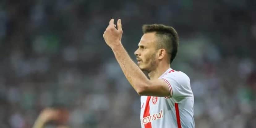 Renê deve renovar o contrato até 2025 (Reprodução: Ricardo Duarte) Fluminense Renê deve renovar o contrato até 2025 (Reprodução: Ricardo Duarte) Fluminense