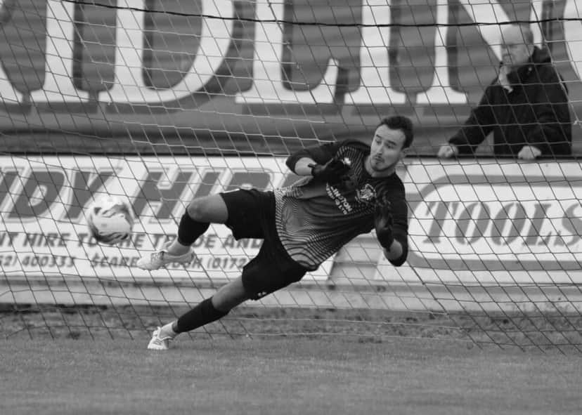 O goleiro James Hitchcock morreu (Foto: Reprodução/ Internet) O goleiro James Hitchcock morreu (Foto: Reprodução/ Internet)
