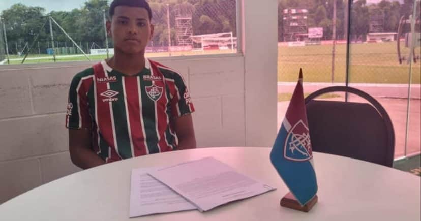 Davy, reforço do Fluminense Davy, reforço do Fluminense