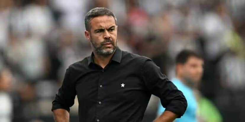 Artur Jorge deixou o Botafogo no final da temporada (Reprodução: Mauro Pimentel) Artur Jorge deixou o Botafogo no final da temporada (Reprodução: Mauro Pimentel)
