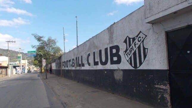 Venda do estádio é uma das apostas do Tupi para pagar dívidas que extrapolam os R$ 20 milhões (Foto: Reprodução/ Internet) Venda do estádio é uma das apostas do Tupi para pagar dívidas que extrapolam os R$ 20 milhões (Foto: Reprodução/ Internet)