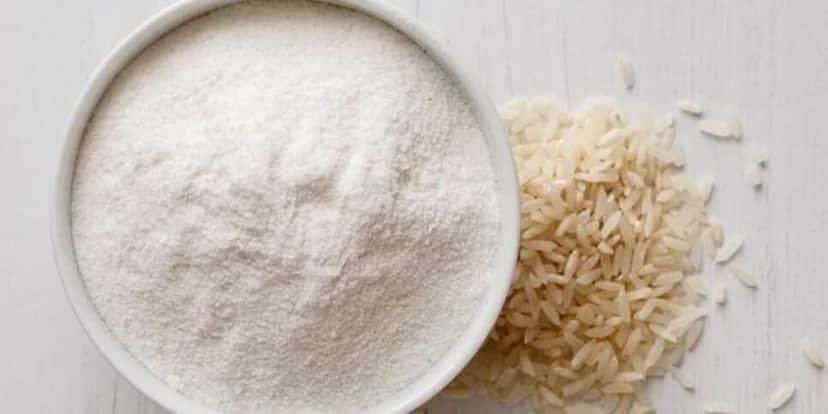 Farinha de arroz ajuda a alisar o cabelo (Reprodução: Internet) Farinha de arroz ajuda a alisar o cabelo (Reprodução: Internet)