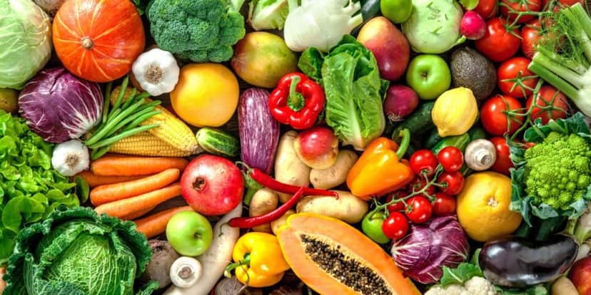 Comer frutas e legumes colaboram para emagrecer (Reprodução: Internet) Comer frutas e legumes colaboram para emagrecer (Reprodução: Internet)