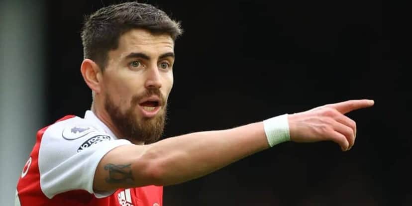 Jorginho deve seguir na Europa (Reprodução: Reuters) Jorginho deve seguir na Europa (Reprodução: Reuters)