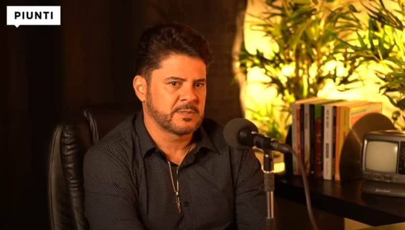 Sertanejo Gustavo entrega vício e morte de seu parceiro em dupla (Fotos: Reprodução/ YouTube) Sertanejo Gustavo entrega vício e morte de seu parceiro em dupla (Fotos: Reprodução/ YouTube)